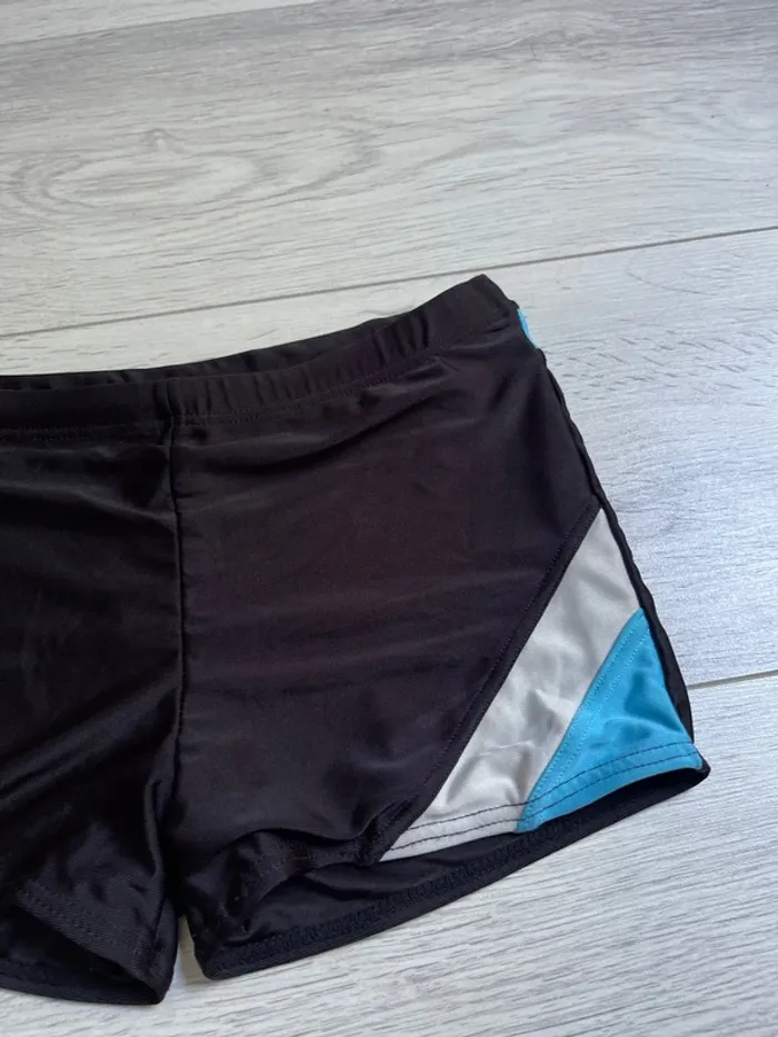 Short de bain garçon - photo numéro 3