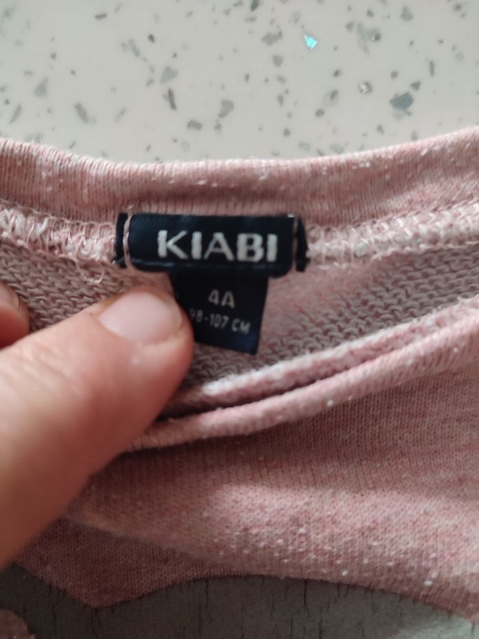 Sweat fille - photo numéro 3