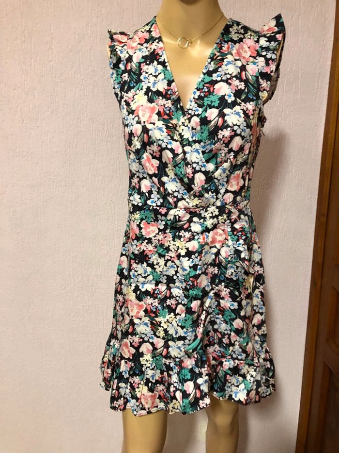 Robe Portefeuille fleurie - n e u v e - photo numéro 3