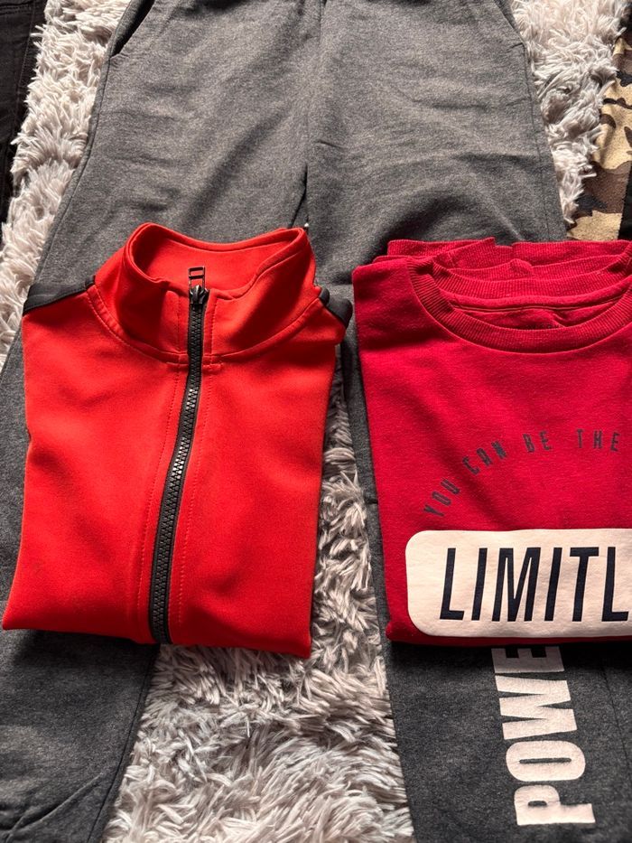 Lot garçon 8 ans - photo numéro 2