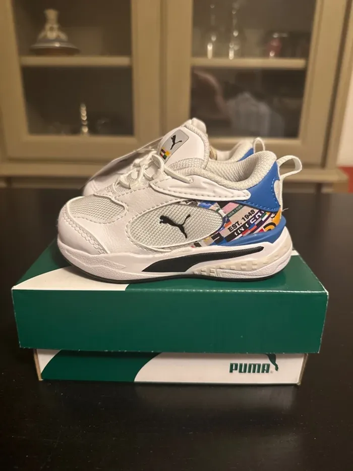 Baskets Puma RS-Fast INTL Game enfant – Pointure 20