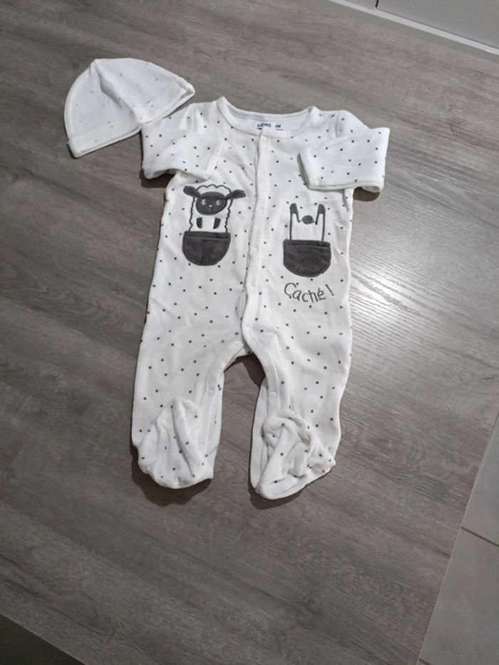 Grenouillère + Bonnet bébé 6 mois - GEMO - Très bon état - photo numéro 2