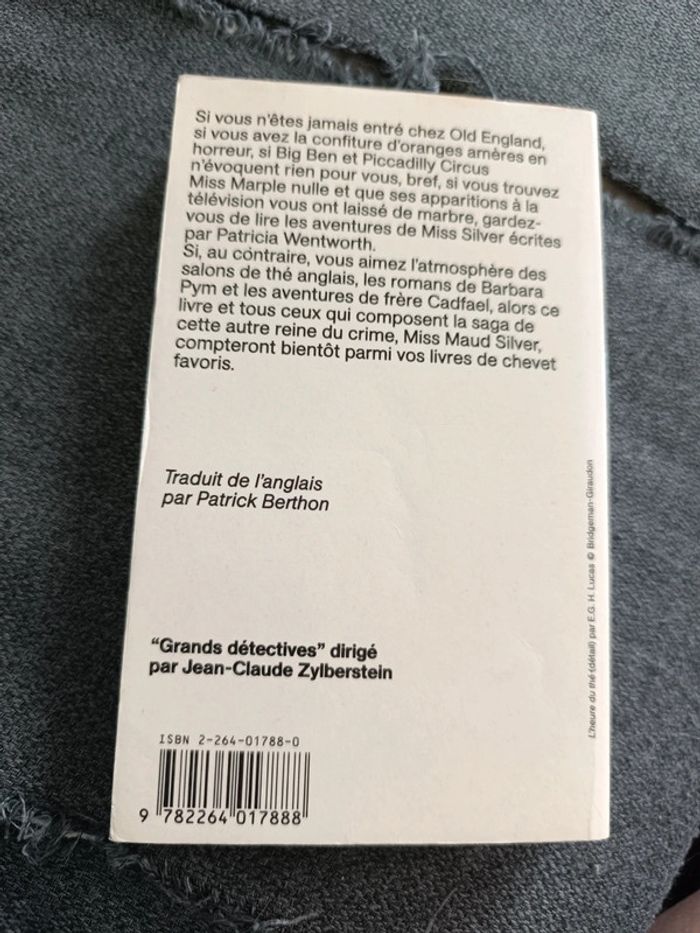 Miss Silver entre en scène - Patricia Wentworth - photo numéro 2