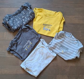 Lot de 5 bodys