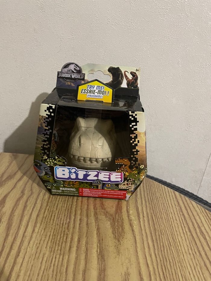 Bitzee Jurassic World