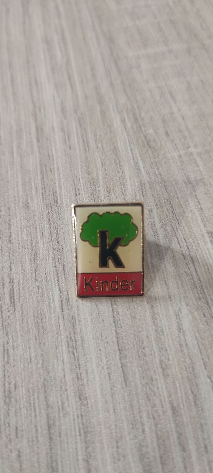 Pin's Kinder