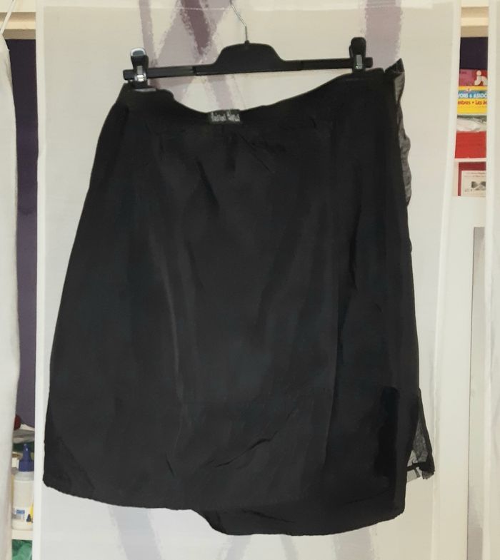 Ensemble Tee-shirt et jupe femme Taille 50 et 52 Poissons blancs - photo numéro 3