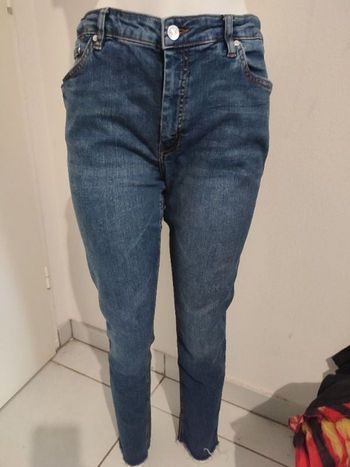 #kytie46femme. Jeans taille 46 model isa