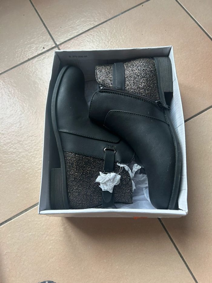 Bottine neuve taille 38 dans sa boîte - photo numéro 7