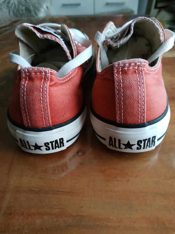 Baskets converse rouge t. 37 - photo numéro 5