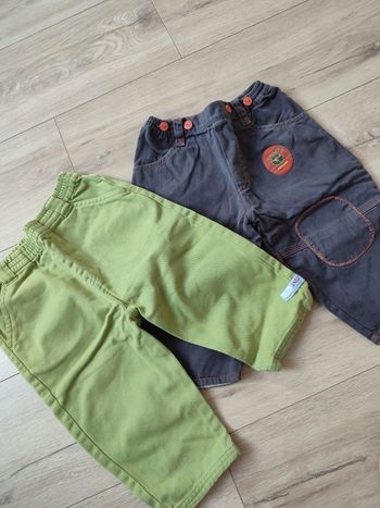 Lot 2 pantalons 18 mois