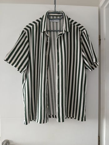 Chemise Bershka 
Taille M
