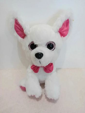 Peluche chien blanc