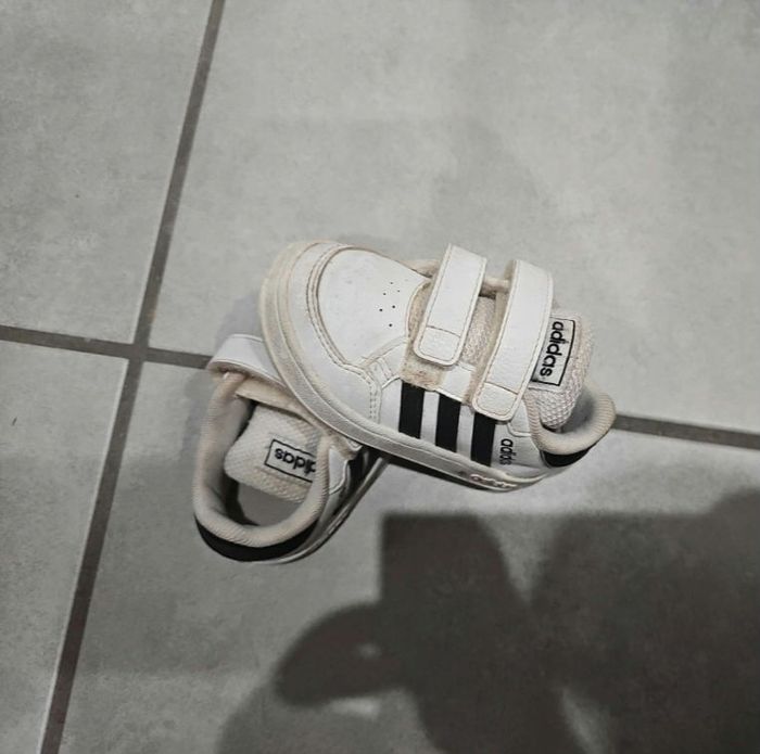 Basket Adidas - photo numéro 2