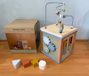 Cube d activités en bois Little dutch
