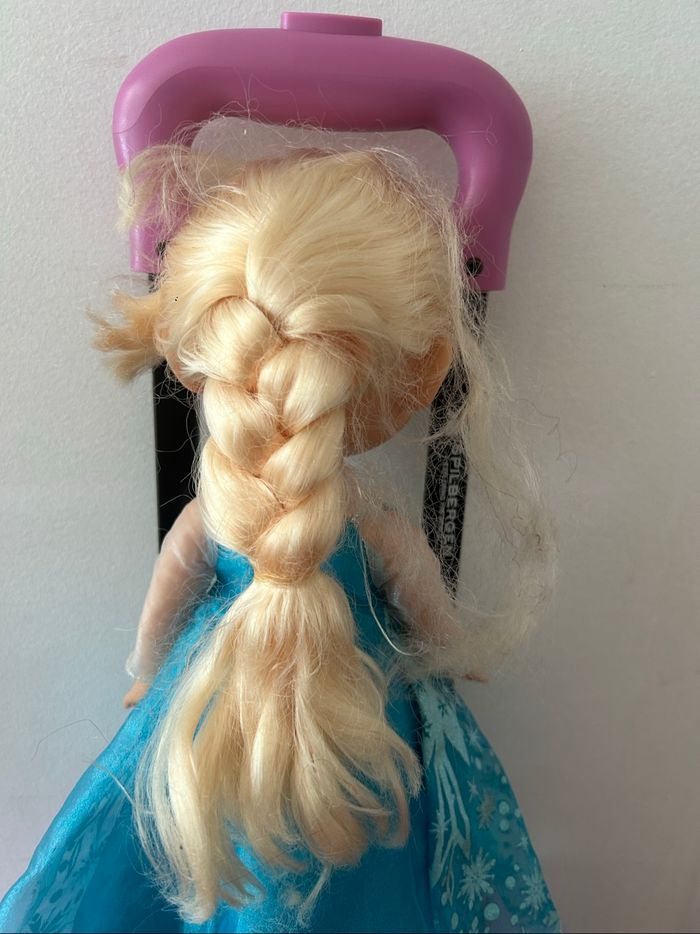 Poupée reine des neiges - photo numéro 3