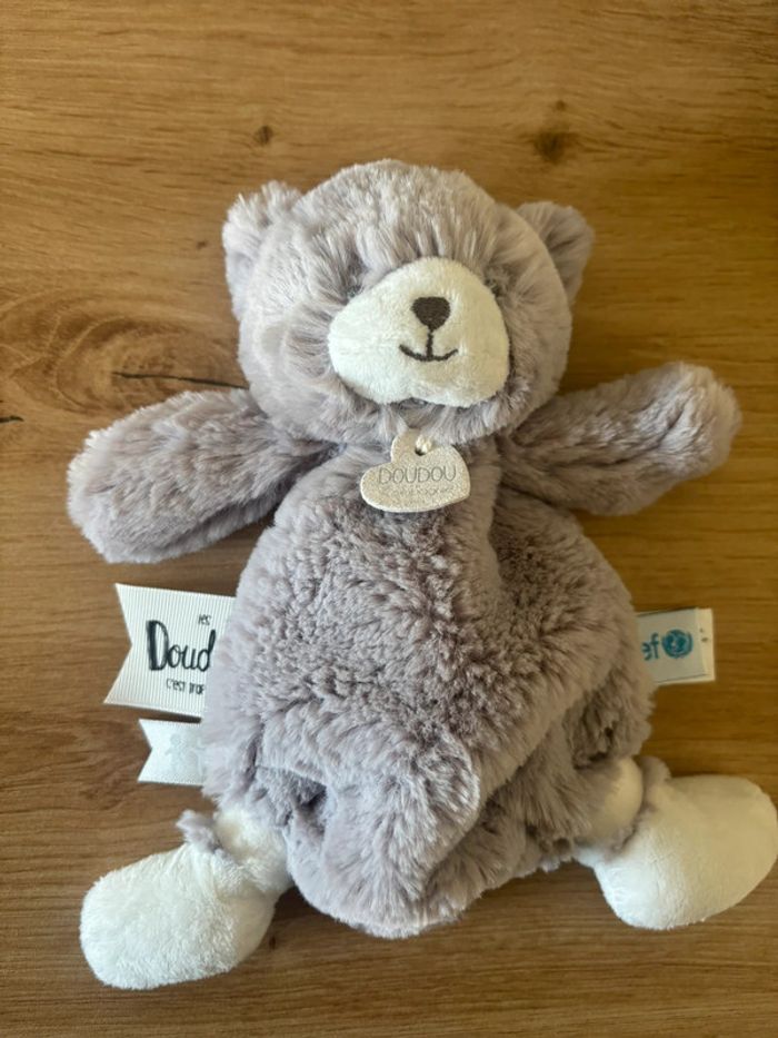 Doudou plat ours gris unicef les doudous c est trop choux doudou et compagnie - photo numéro 2