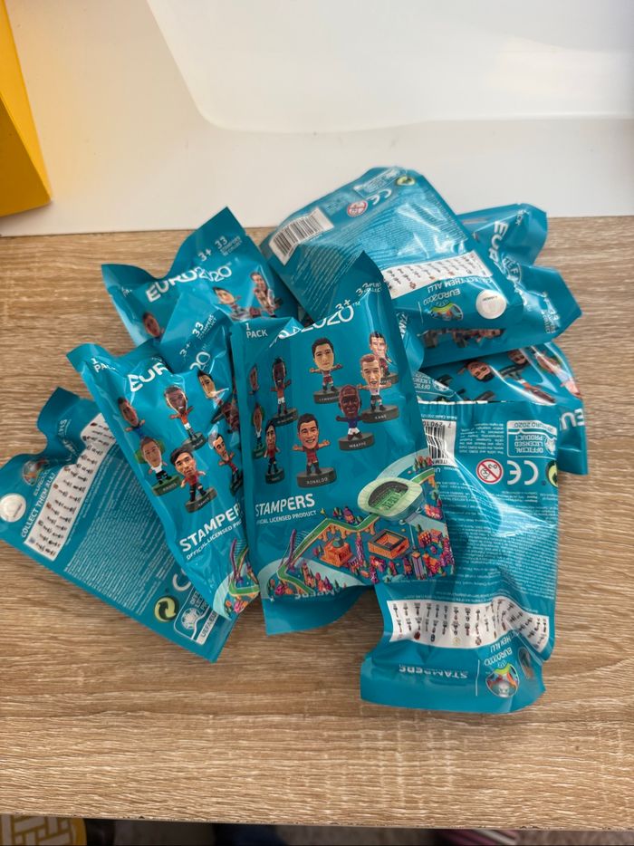 Lot de 9 figurines «UEFA Euro 2020»