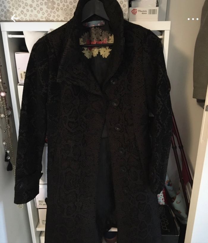 Manteau noir - photo numéro 2