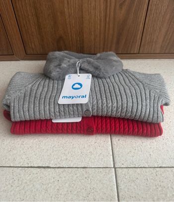 Lot gilets 2 ans Mayoral