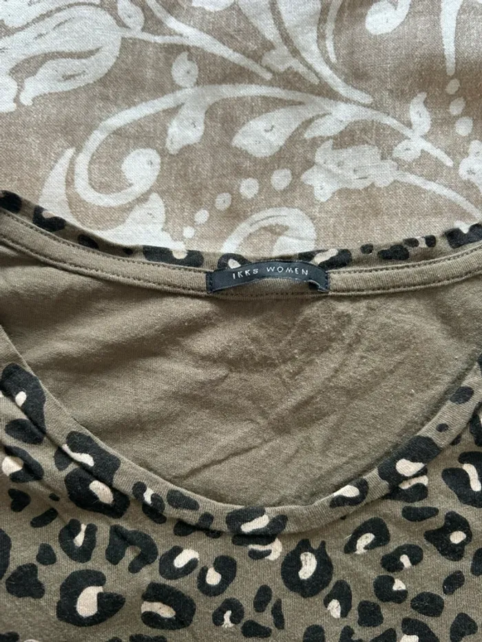 T-shirt ikks léopard kaki taille xs - photo numéro 3
