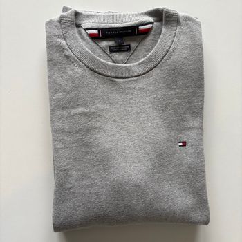 Pull tommy hilfiger gris taille S neuf