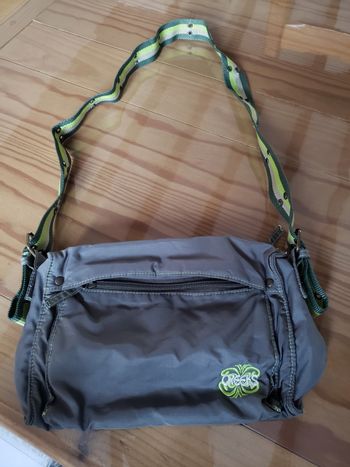 Sac bandoulière kaki Creeks