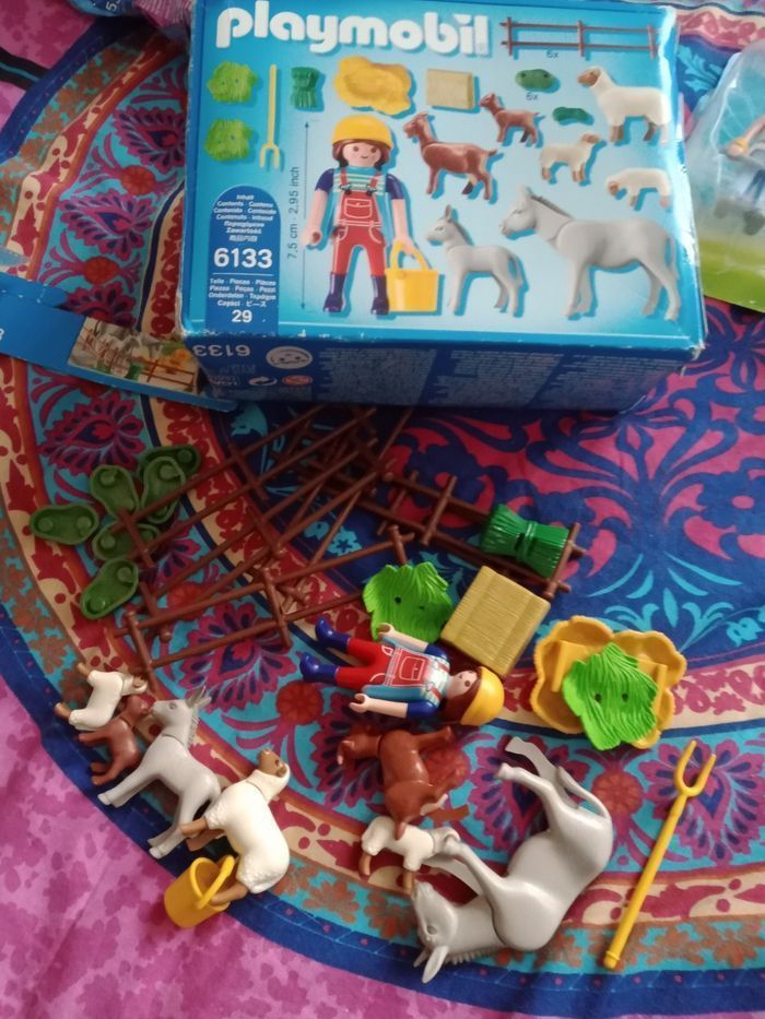 Playmobil country COMPLET 6133 Fermière avec animaux - photo numéro 3