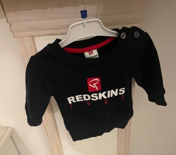 Pull Redskins taille 6 mois