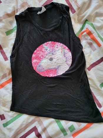 Débardeur noir motif sequins licorne