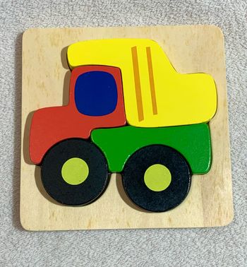 Puzzle en bois d'encastrement Camion 1 an