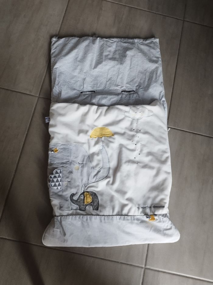 Chancelière bébé d'occasion