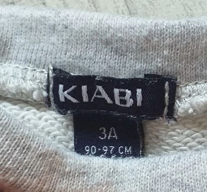 Pull gris - photo numéro 3