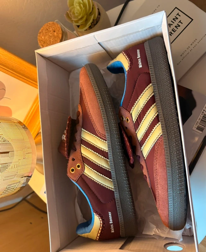 Adidas  taille 37 - photo numéro 2