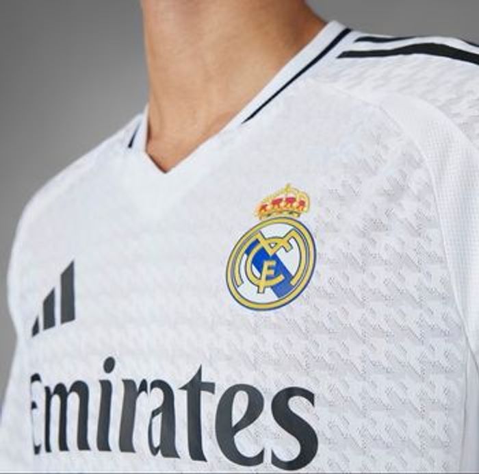Maillot Real Madrid - photo numéro 2