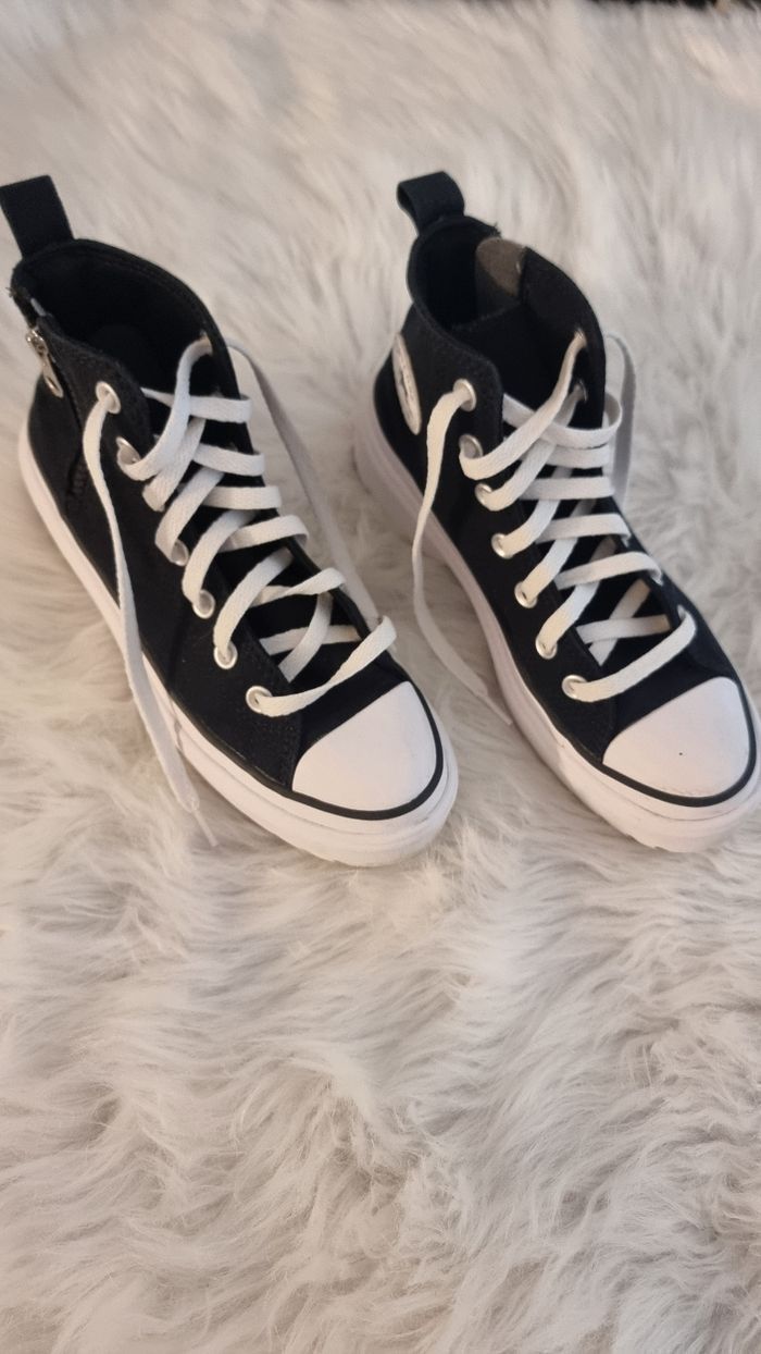 (Mises 1 fois👌!) 😍🤩🥰👌SUPERBES Baskets CONVERSES all star pointure 36 fille 🥰🤩😍👌 - photo numéro 3