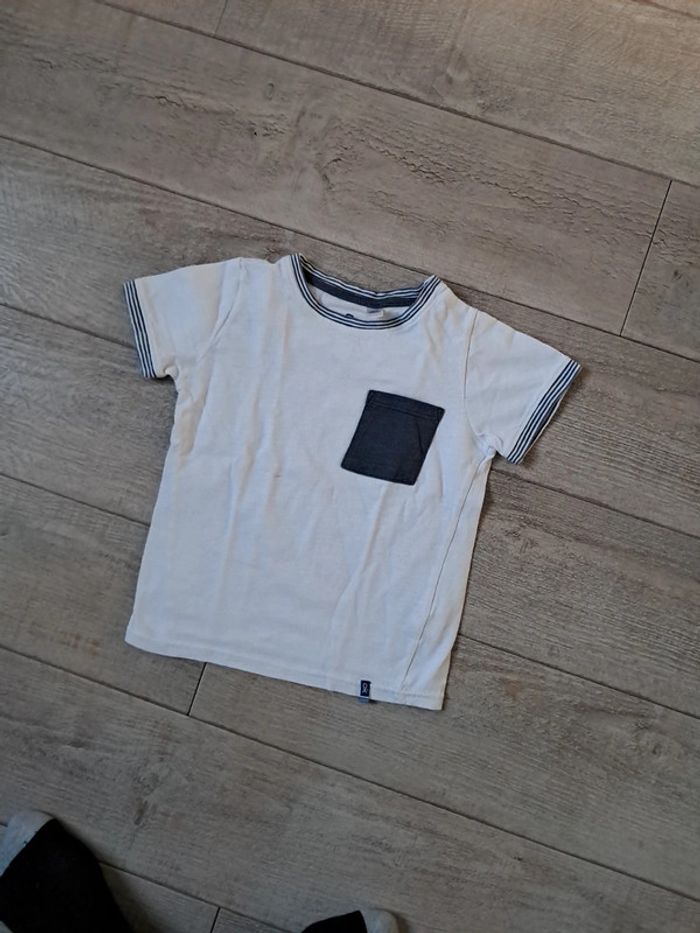 Tee-shirt