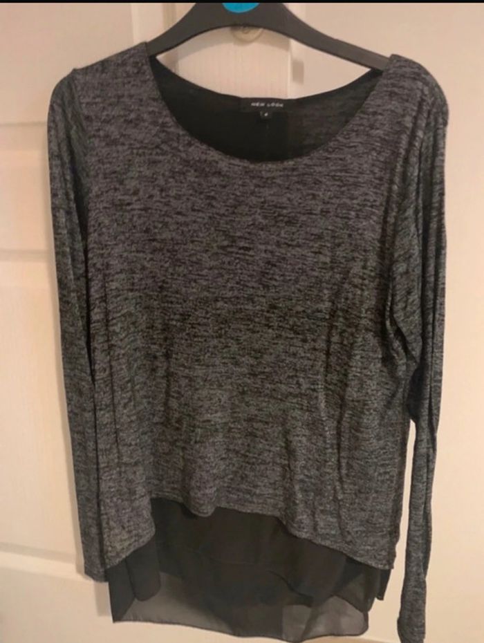 T-shirt noir et Gris manches longues taille s New Look