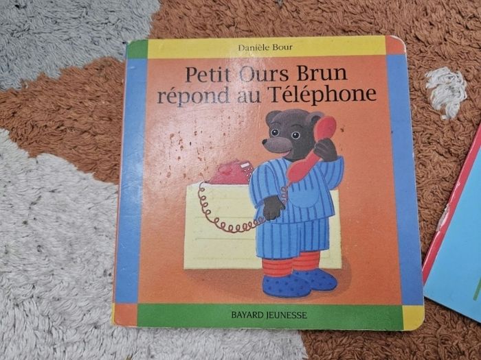 Lot de livres - Petit ours brun - photo numéro 7