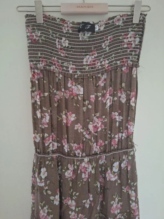 Robe fleurie sans manches taille Unique - photo numéro 7