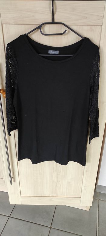 Pull fin noir manches 3/4 dentelle Yessica taille S
