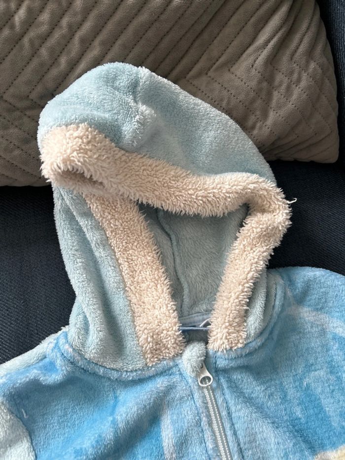 Sur pyjama reine des neiges 5/6 ans - photo numéro 5