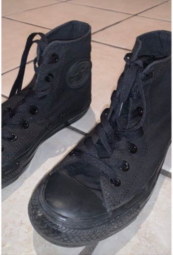 Converses noires