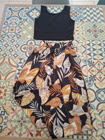 Pantalons large et fluide + crop top