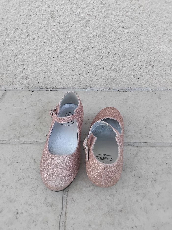 Jolie chaussures - photo numéro 2