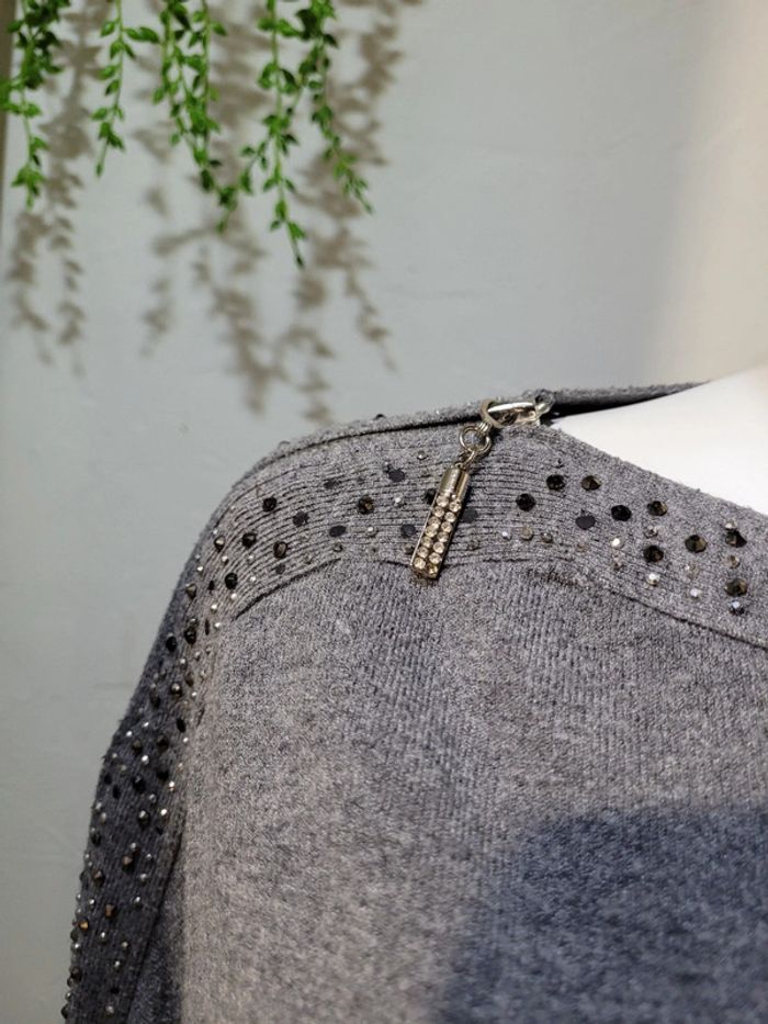 Pull à fermeture épaules - photo numéro 3