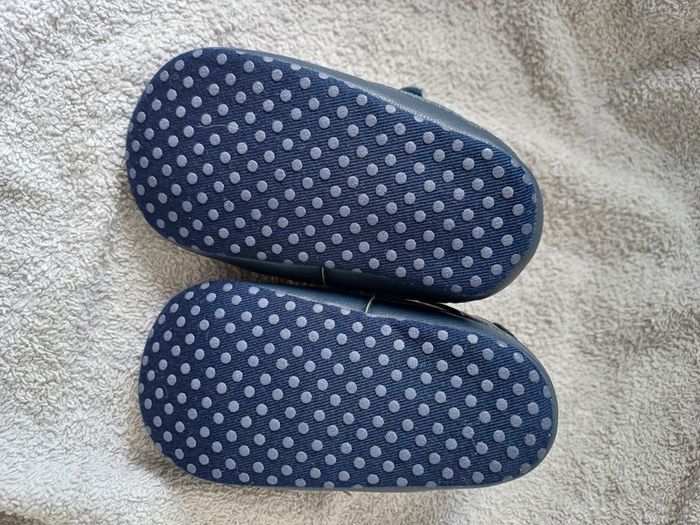 Baskets bleue - photo numéro 2