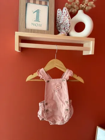 Salopette rose bébé taille 1 mois orchestra