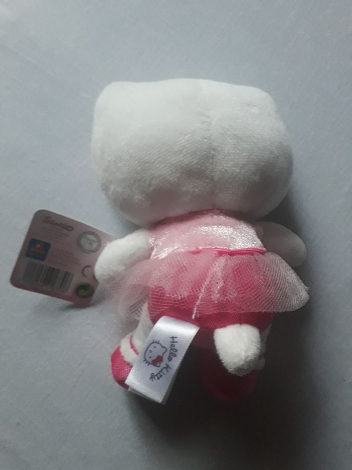 Peluche Hello Kitty - photo numéro 2