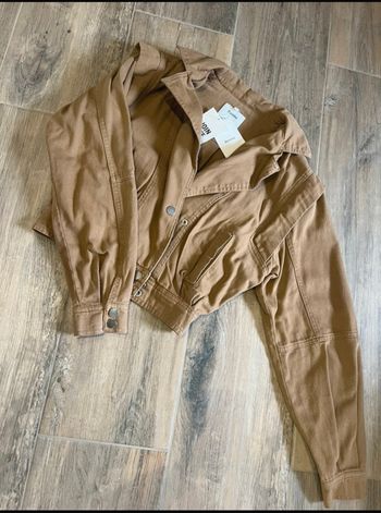 Bomber court couleur Kamel